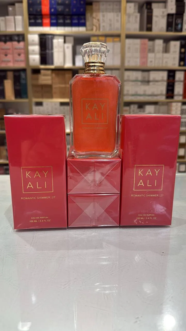 Kayali Romantic Shimmer 27 — 100 ml