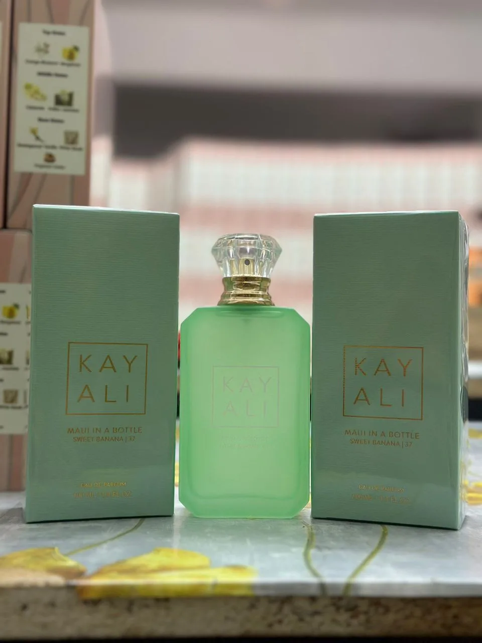 Kayali Maui in a Bottle Sweet Banana 37